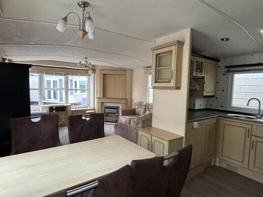 Atlas Debonair  11.00 x 3.70