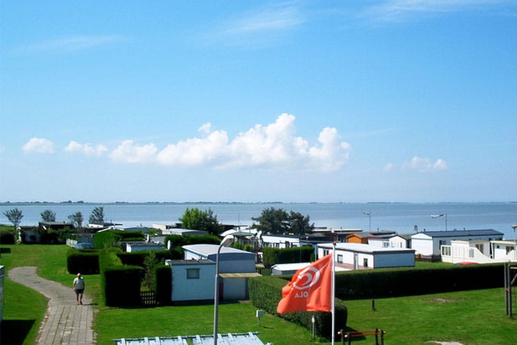 Chalet Chalet op Camping Zeezicht K19