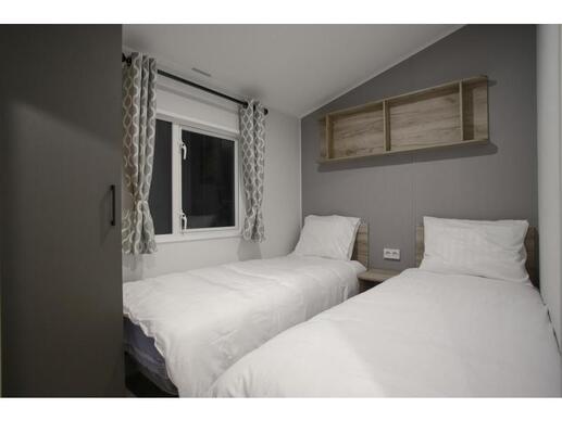 Chalet op Camping Zeezicht K11