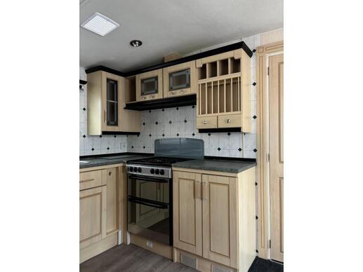 Atlas Debonair  11.00 x 3.70